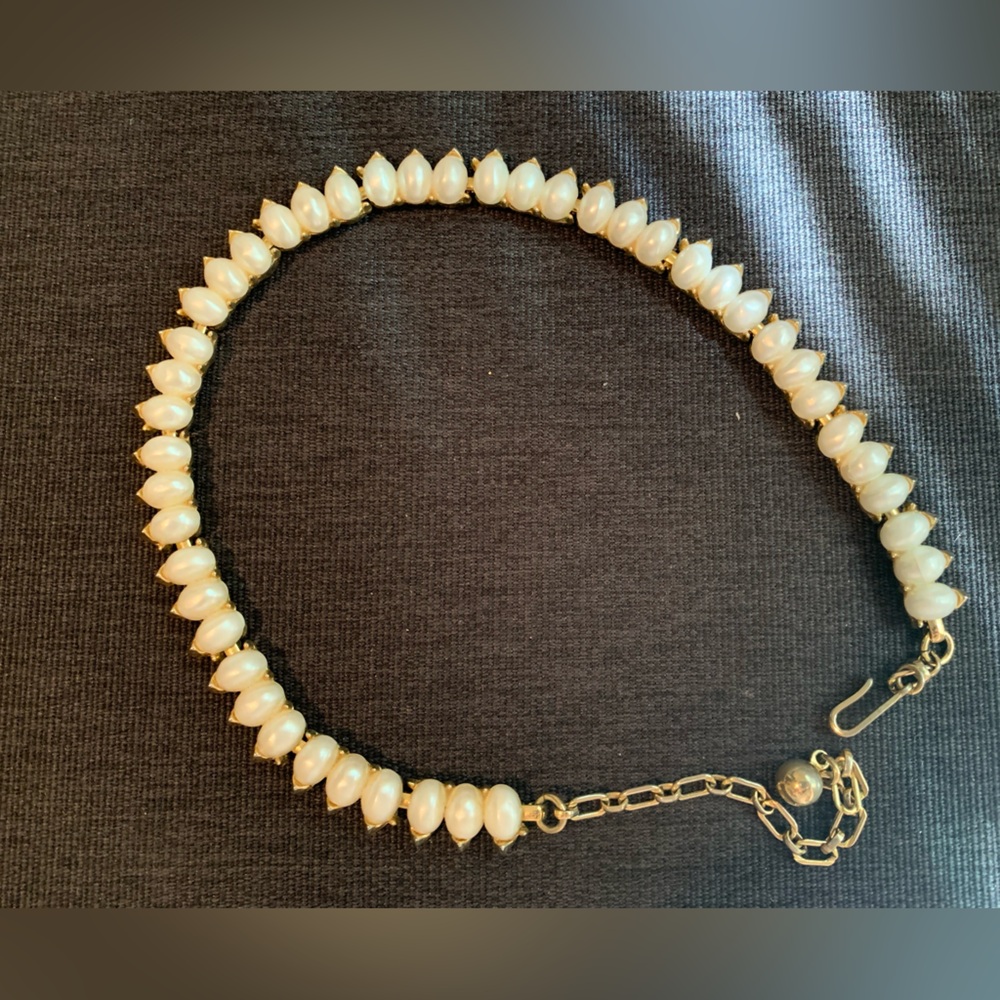 Vintage 1960s Signed Trifari Faux Pearl Choker